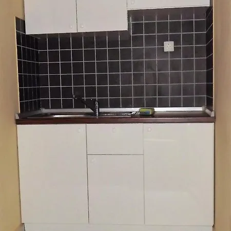 아파트 11 스플리트